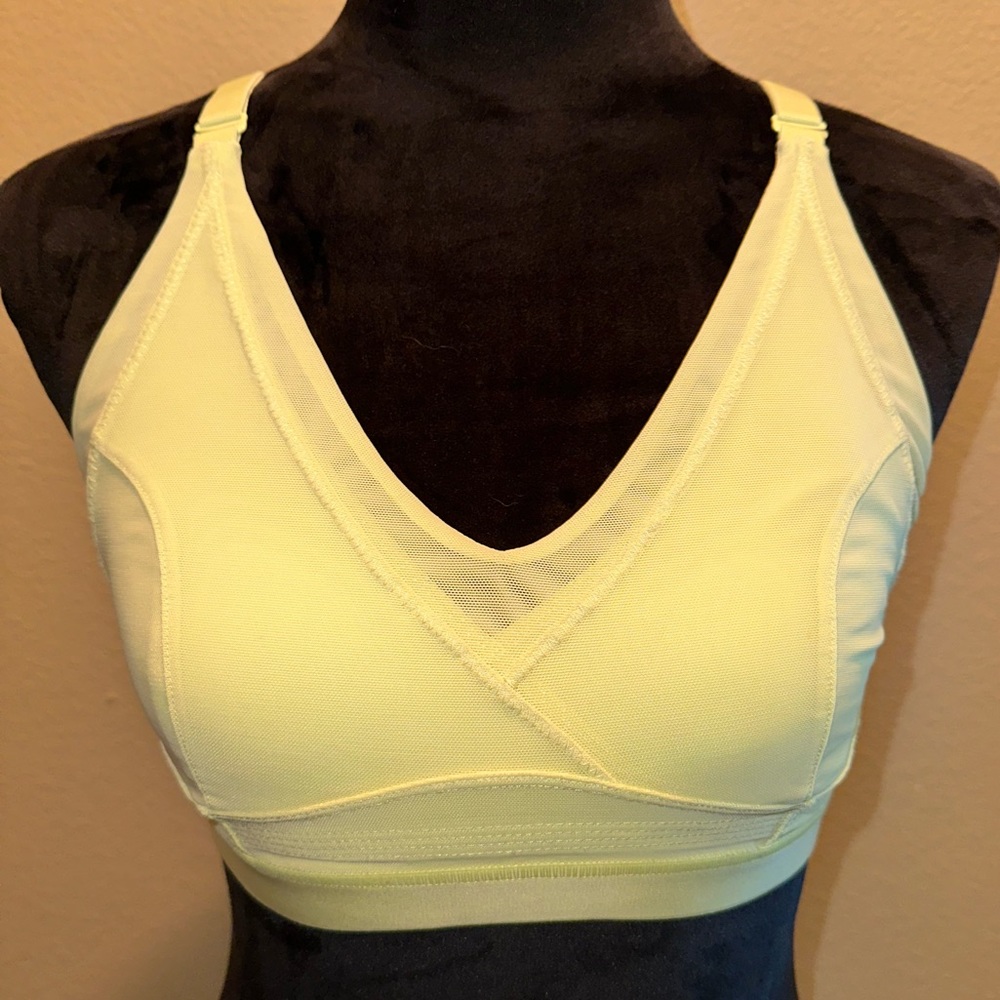Free People like-new light yellow sports bra